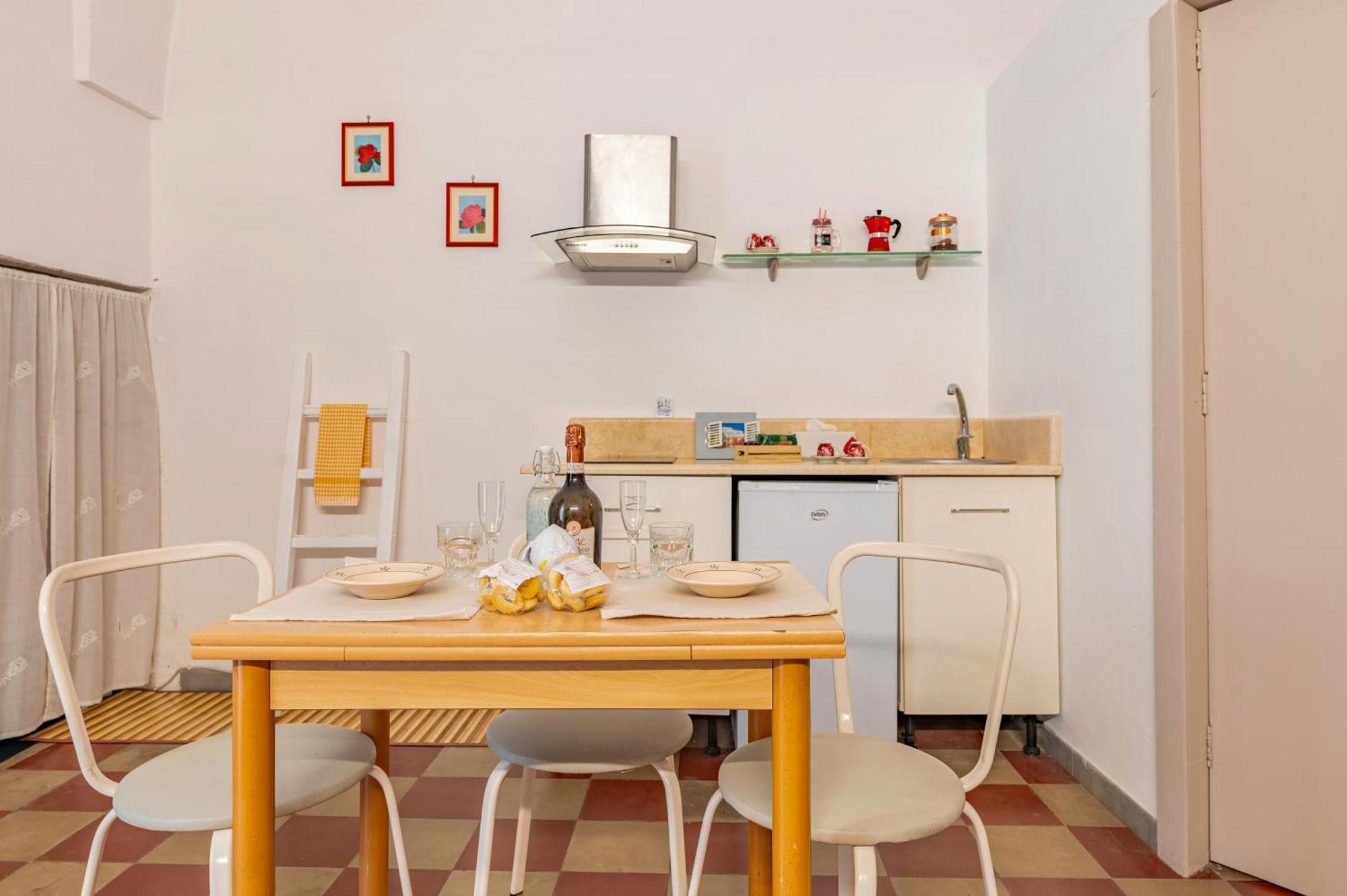 Γενος - Ghenos Apartment Ostuni Luaran gambar